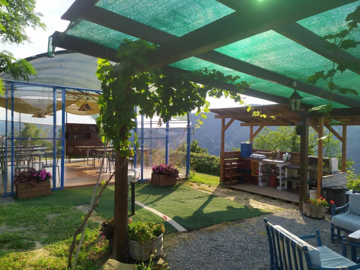 Hotel Yurte In Langa Bosia Zewnętrze zdjęcie
