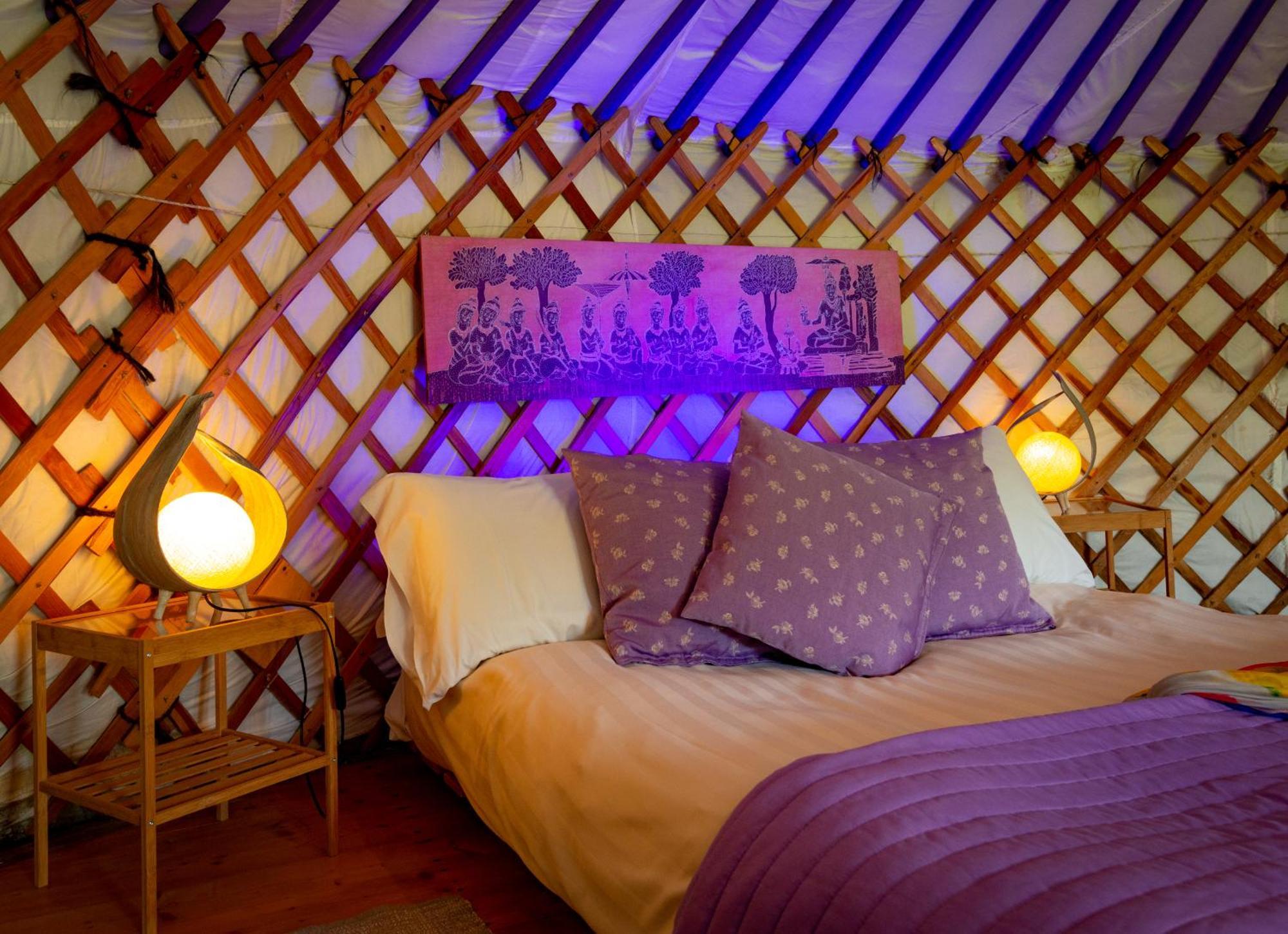 Hotel Yurte In Langa Bosia Zewnętrze zdjęcie