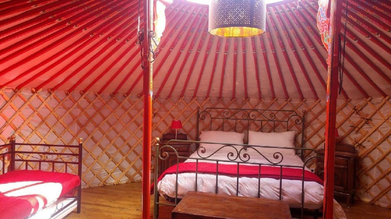 Hotel Yurte In Langa Bosia Zewnętrze zdjęcie
