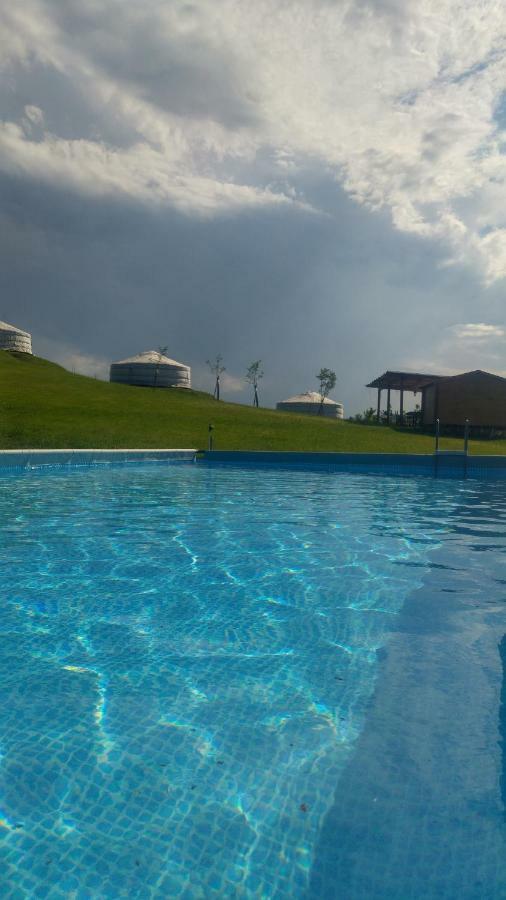 Hotel Yurte In Langa Bosia Zewnętrze zdjęcie